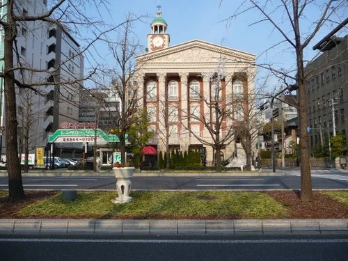 セント・ラファエロチャペル御堂筋倶楽部