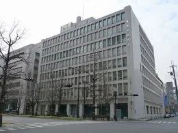 パソナグループビル（大阪本社）