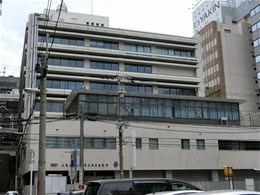 大阪府商工会館3
