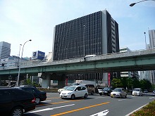 大阪三菱ビル4