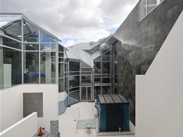 ピースおおさか（大阪国際平和センター）4