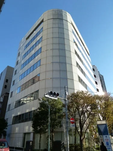 慈恵医大 大学管理棟