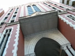 慶應義塾大学東館（三田キャンパス）