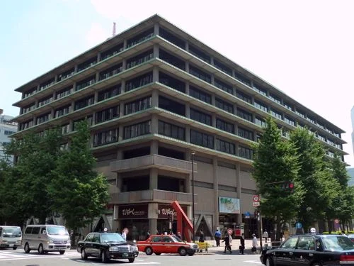 逓信ビル（NTT本店）