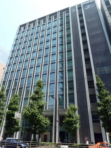 明治ホールディングス本社ビル