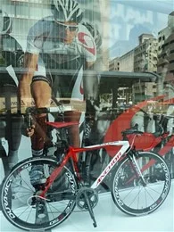 ブリヂストンビル（旧本社）