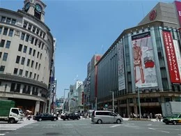 銀座三越3