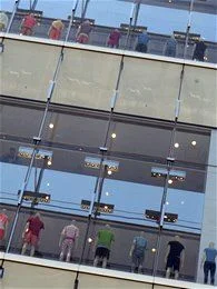 ユニクロ銀座店（ギンザコマツ東館）2