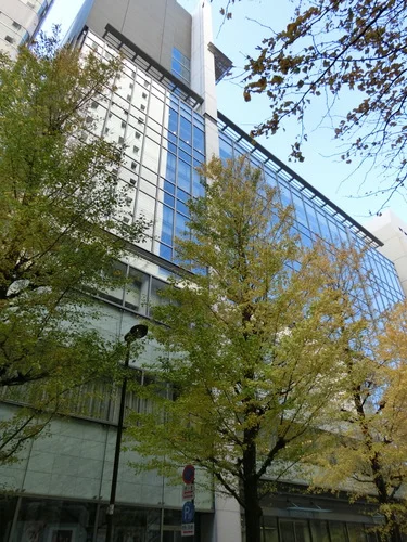 糖業会館・ニッポン放送本社ビル