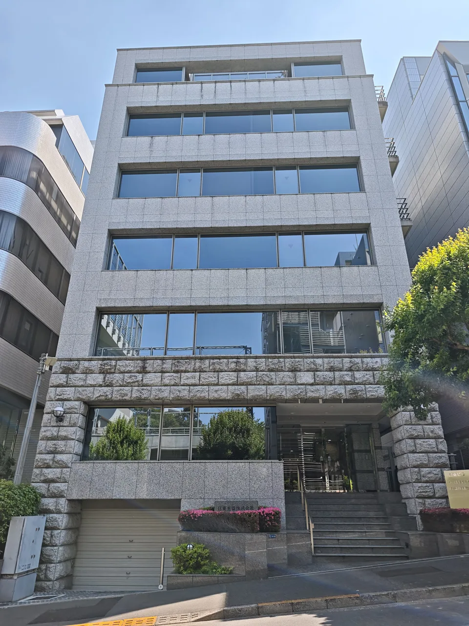 日東ビル（日東光器本社）
