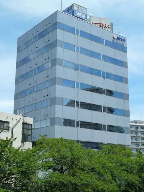 白十字高戸橋ビル（白十字本社）