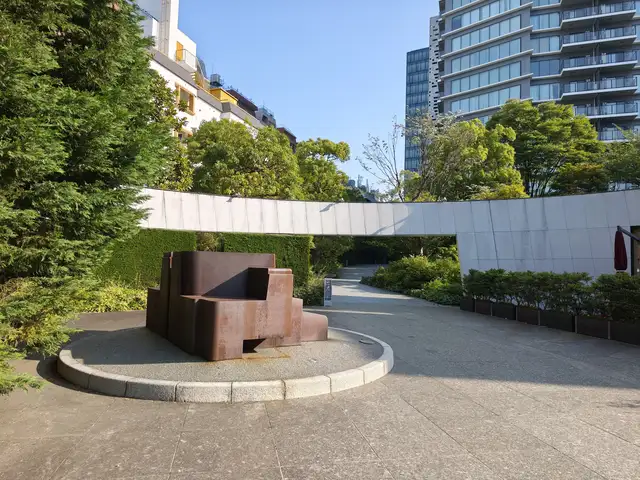 コンフォリア新宿イーストサイドタワー