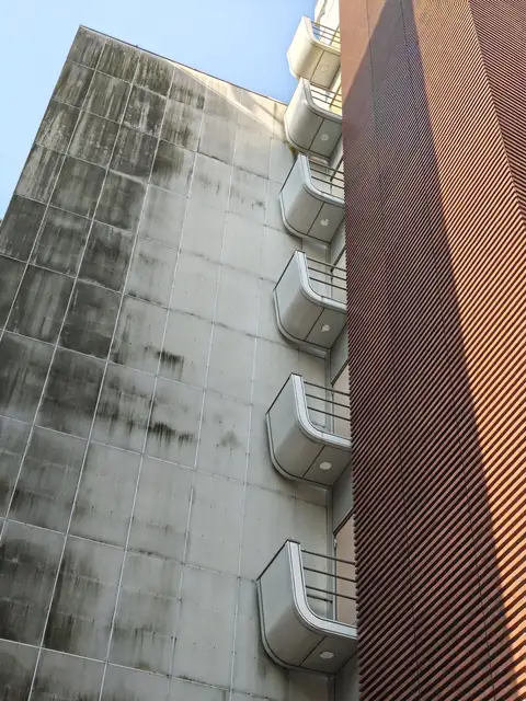 新宿イーストスクエアビル