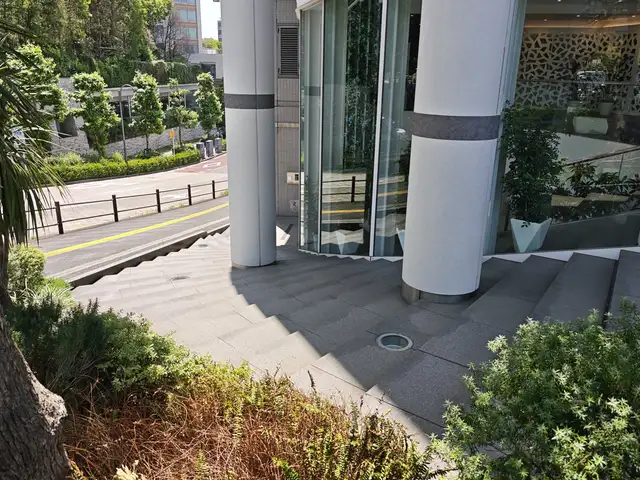 青山安田ビル