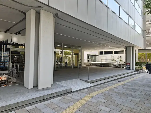 青山タワービル