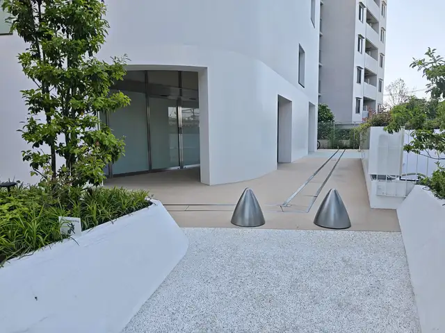 SOA TOWER