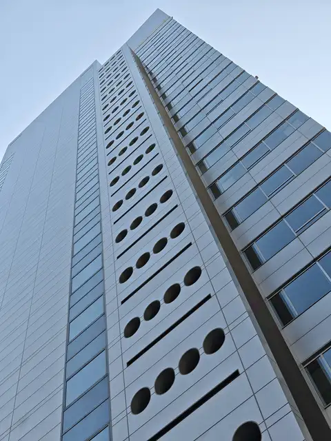 渋谷インフォスタワー