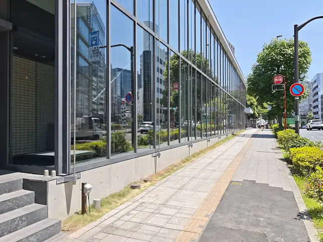 慶應義塾三田インフォメーションプラザ