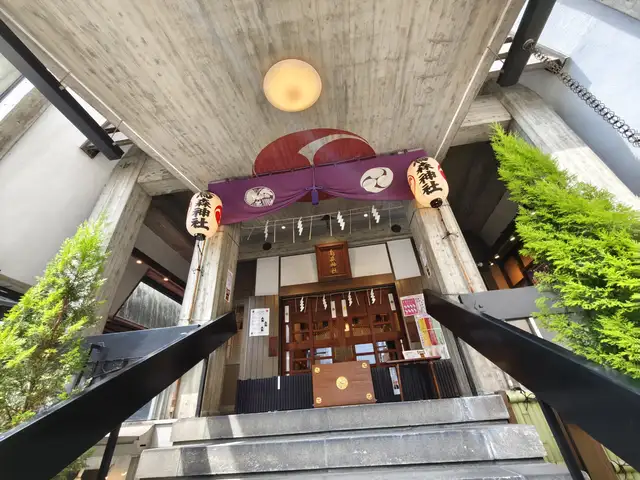 烏森神社