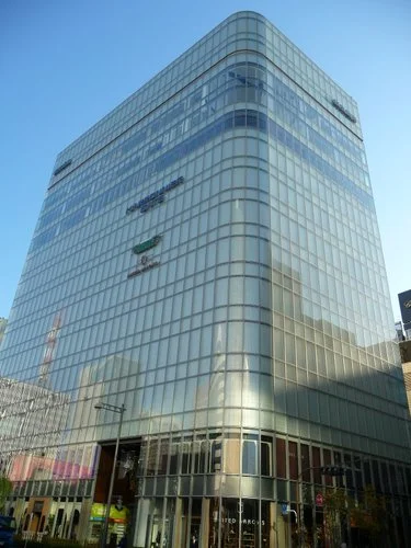 マロニエゲート