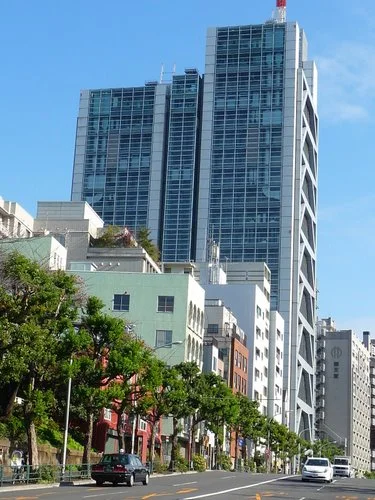 センチュリータワー（順天堂大学11号館）