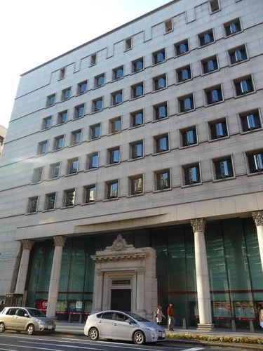 スターツ日本橋ビル（旧・川崎定徳本館）