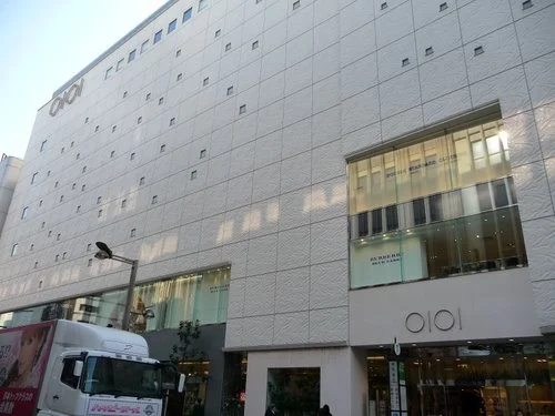 新宿マルイ本館