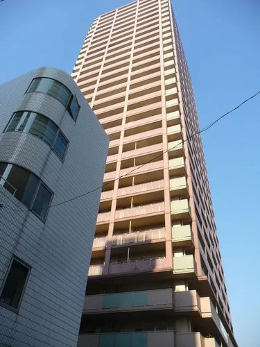 ローレルコート新宿タワー