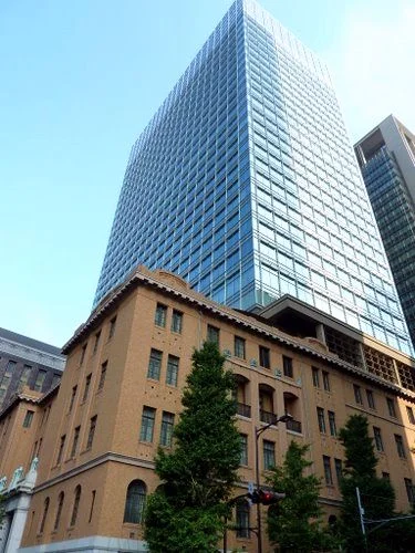 三菱UFJ信託銀行本店ビル