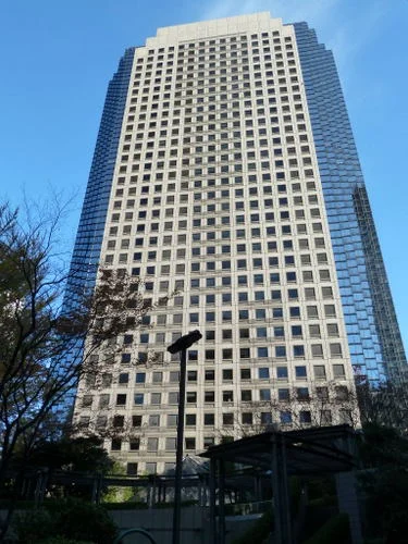 城山トラストタワー