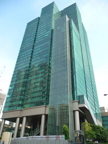 泉ガーデンタワー