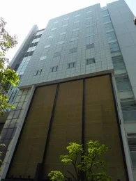 銀座並木通りビル2