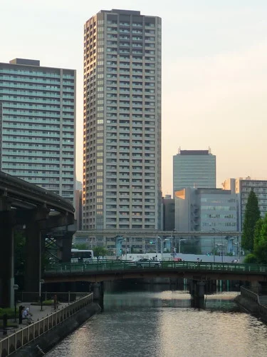 カテリーナ三田タワースイート イーストアーク