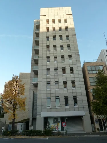 トゥモローランド本社ビル