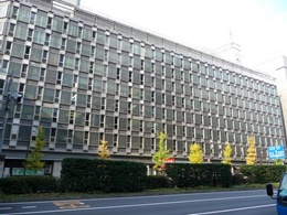 新橋駅前ビル1号館3