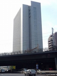 新橋東急ビル2