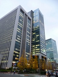 三菱東京UFJ銀行本店ビル4