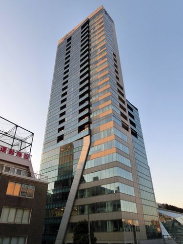 M・Yamano Tower