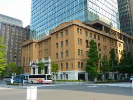 三菱UFJ信託銀行本店ビル2